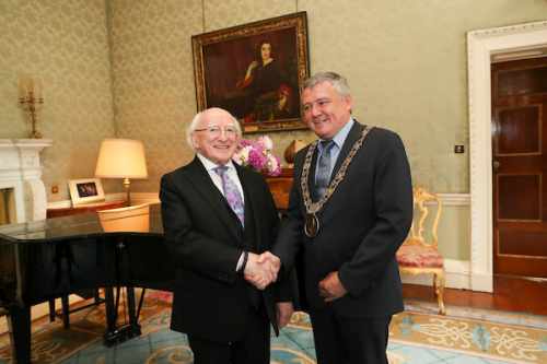 President receives Lord Mayor of Dublin Cllr. Brendan Carr on a courtesy call