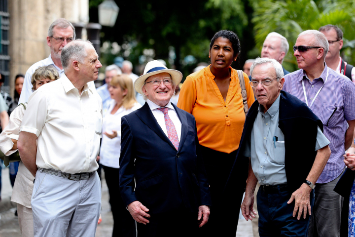 President visits Havana’s Old Town