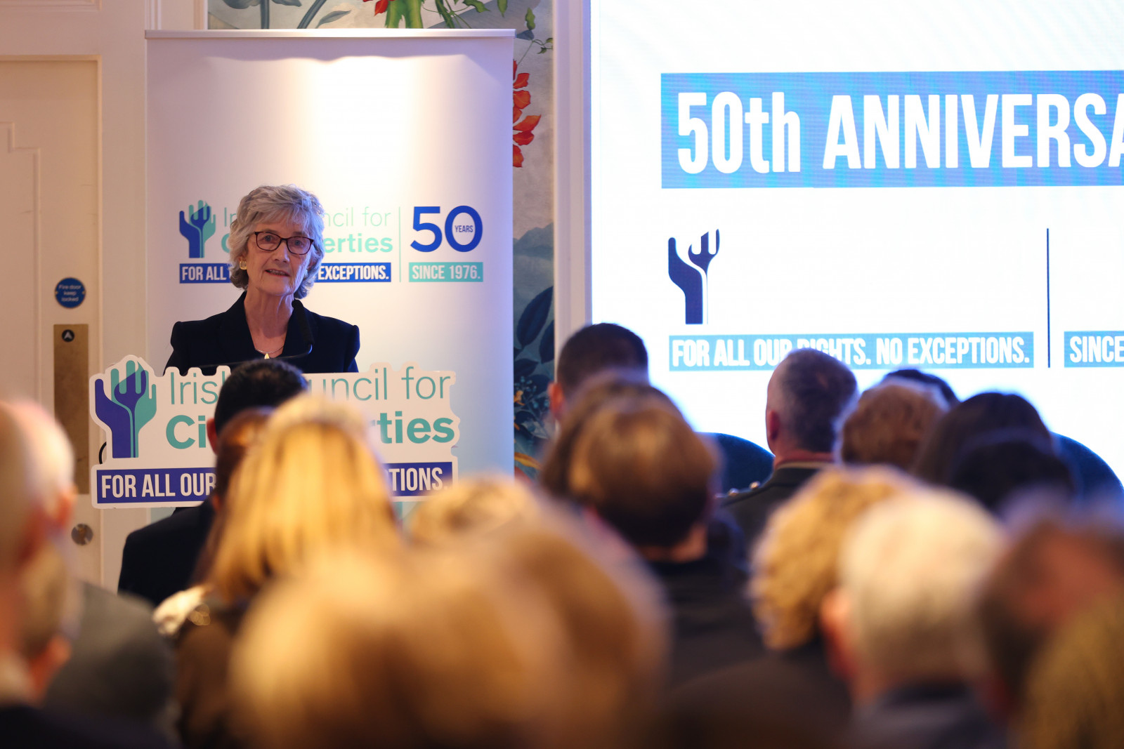 Comóradh 50 bliain de Chomhairle na hÉireann um Shaoirsí Sibhialta