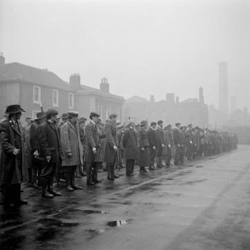 Rotunda surrender scene from Insurrection (1966)