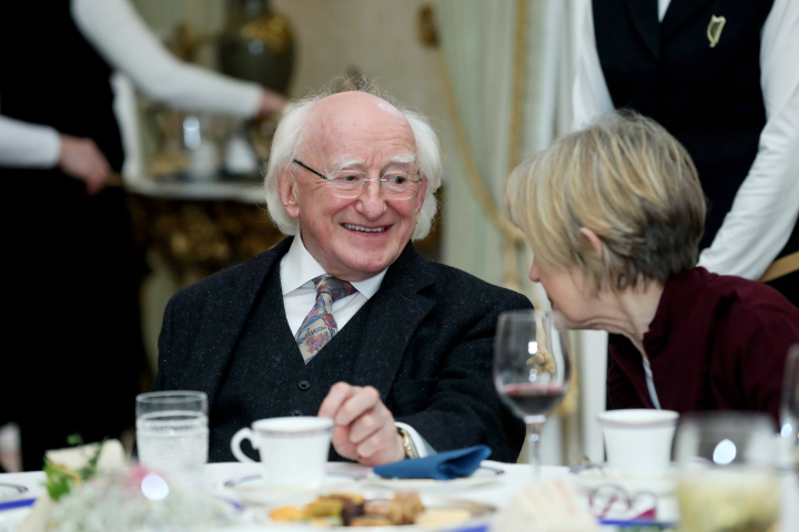 President hosts an Afternoon Tea Party