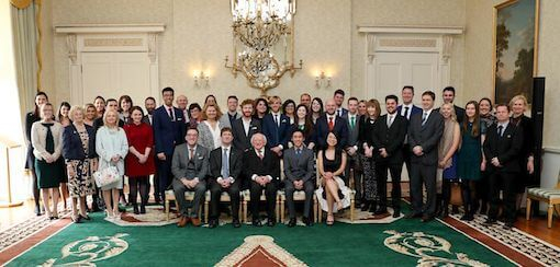 Fáiltíonn An tUachtarán roimh ionadaithe na bpáirtithe leasmhara atá gníomhach i gcur chun cinn…