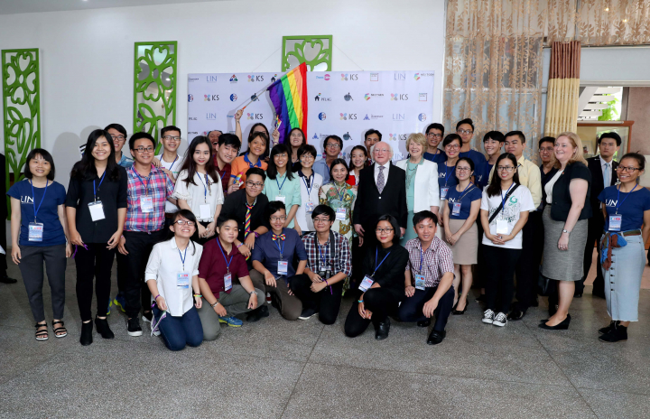 President visits Southern Women’s Museum