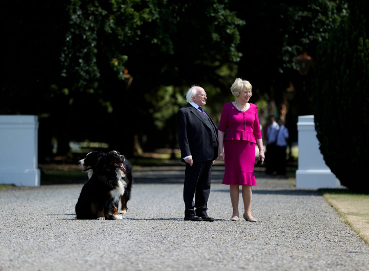 President hosts a Youth Garden Party