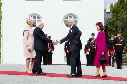 President Higgins welcomes their Majesties King Carl XVI Gustaf and Queen Silvia of Sweden