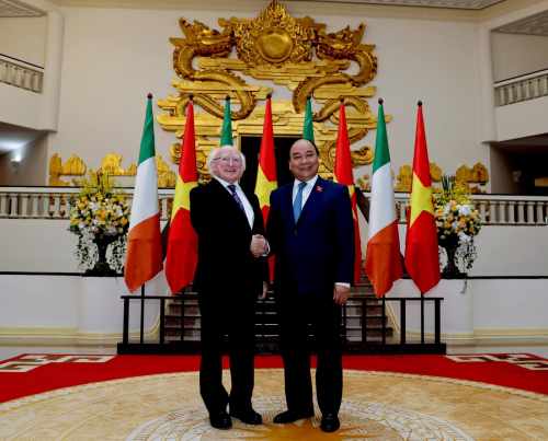 President attends a meeting with Mr Nguyen Xuan Phuc, Prime Minister of Vietnam