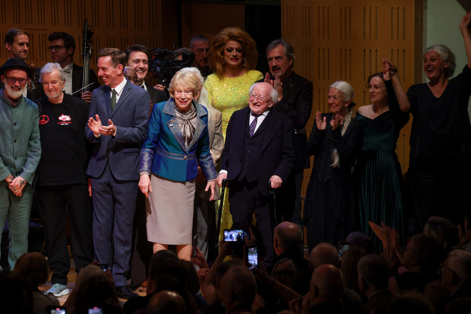 In Aghaidh Gach Cinnteachta - Ceiliúradh ar an Uachtarán Michael D. Higgins