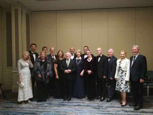 An tUachtarán i láthair ag “Féasta 100”