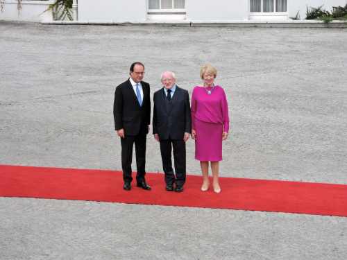 President receives H.E. François Hollande, President of France